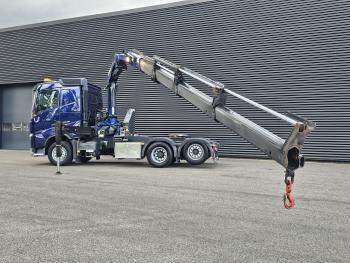 FH 420 6x2/ PALFINGER 33 tm CRANE / KRAN
